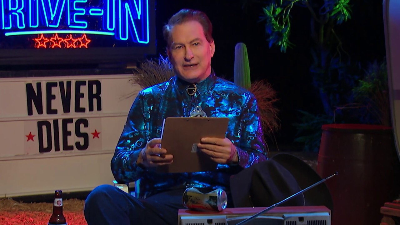 Joe Bob Reads His Reviews | The Last Drive-In 1